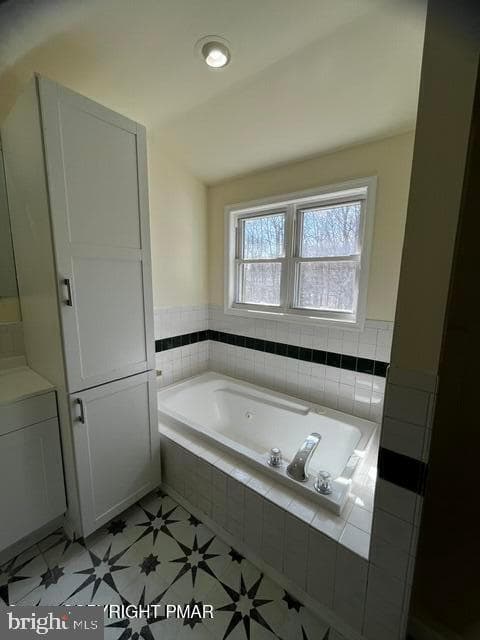 1281 Winding Way photo 11