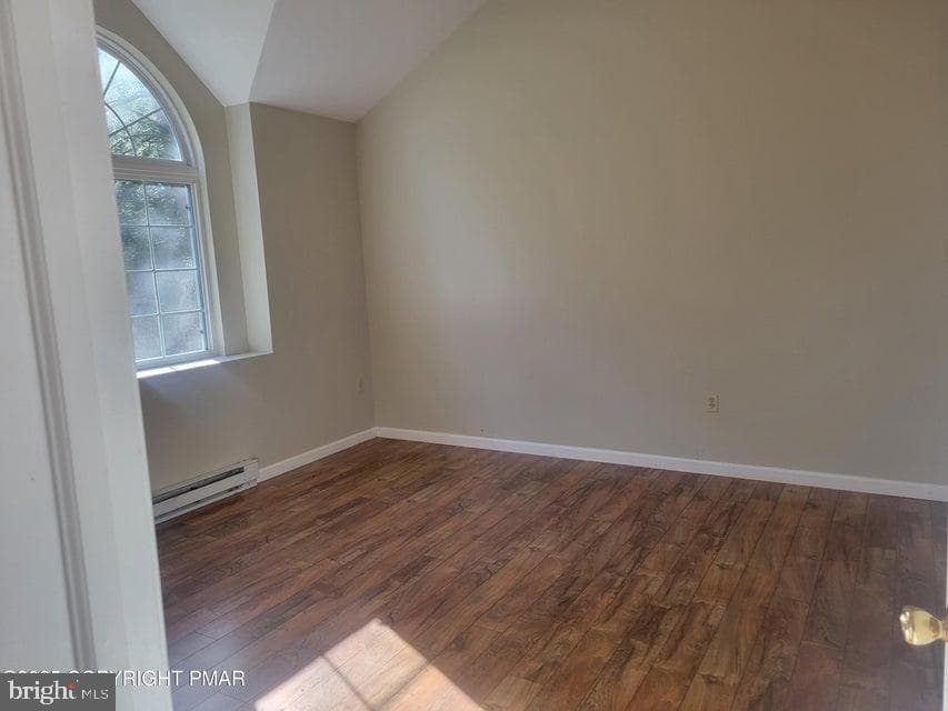 5319 Beechwood Road photo 20