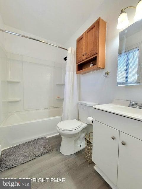 8382 Garden Drive photo 14