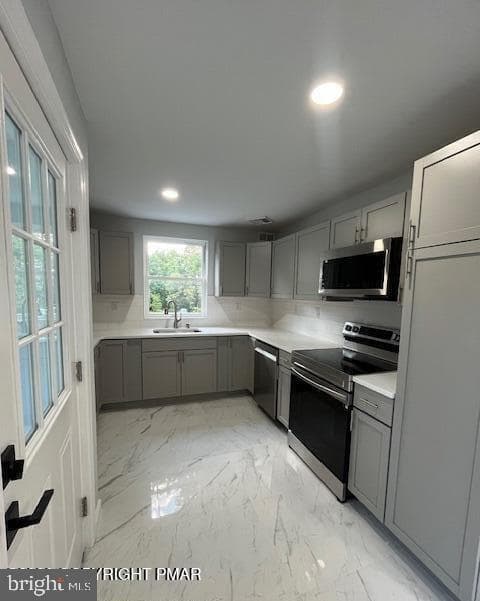 145 Prospect Street photo 4
