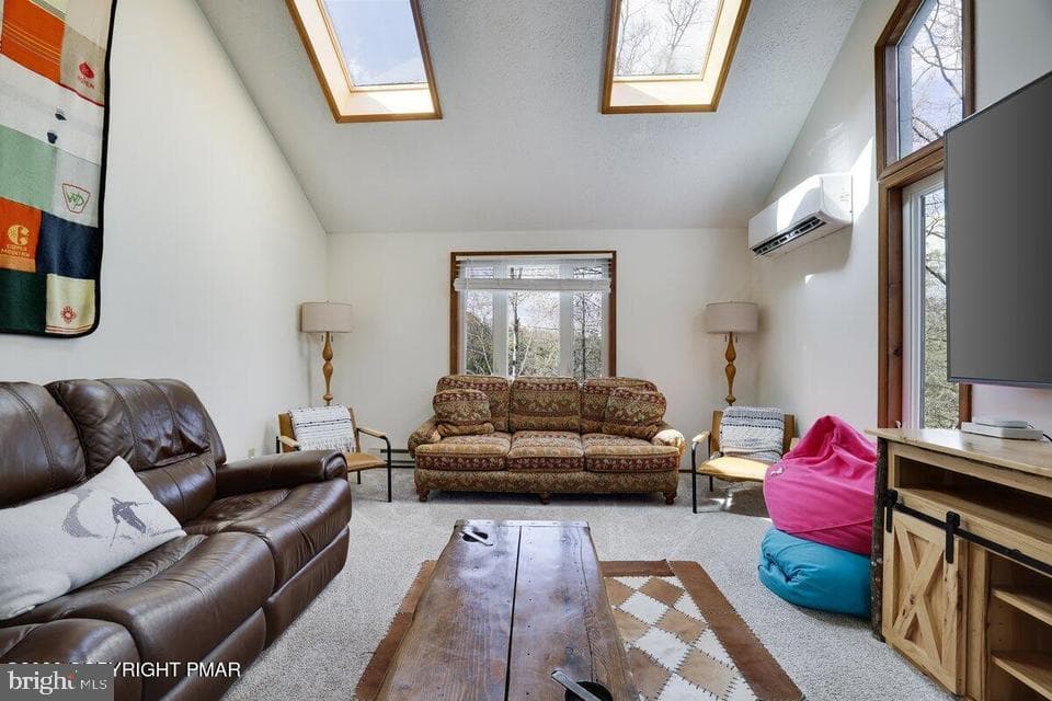 110 Powderhorn Drive photo 13