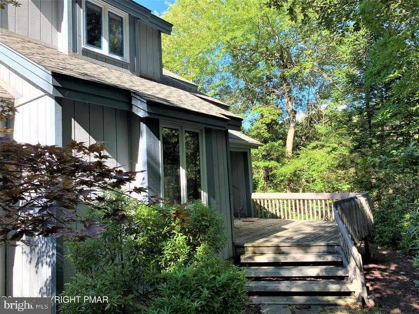 110 Powderhorn Drive photo 15