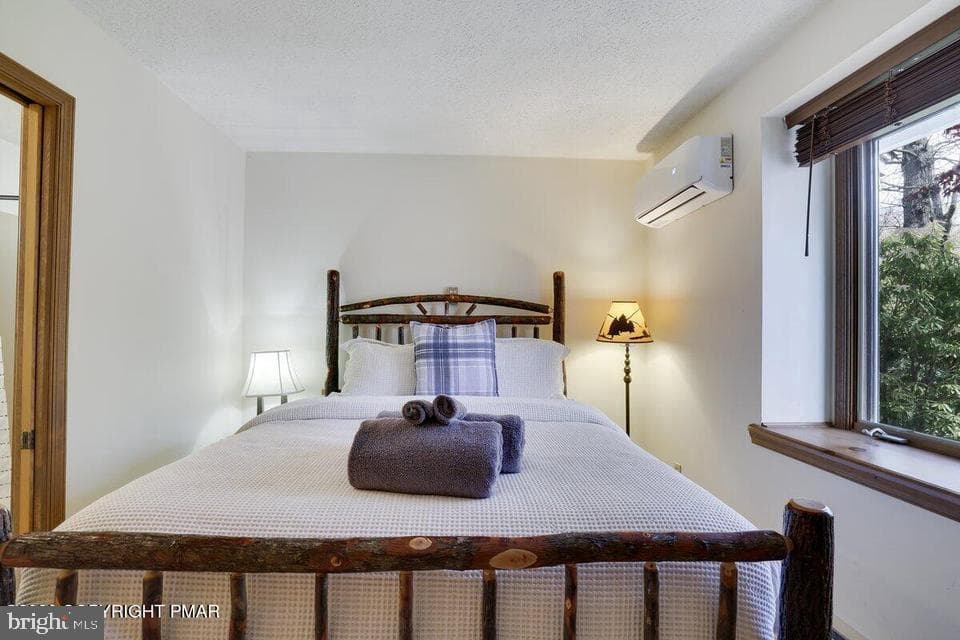 110 Powderhorn Drive photo 18