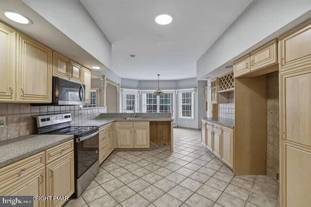 267 Scenic Drive photo 26