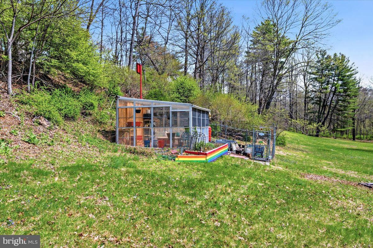 248 Fenical Ln photo 63