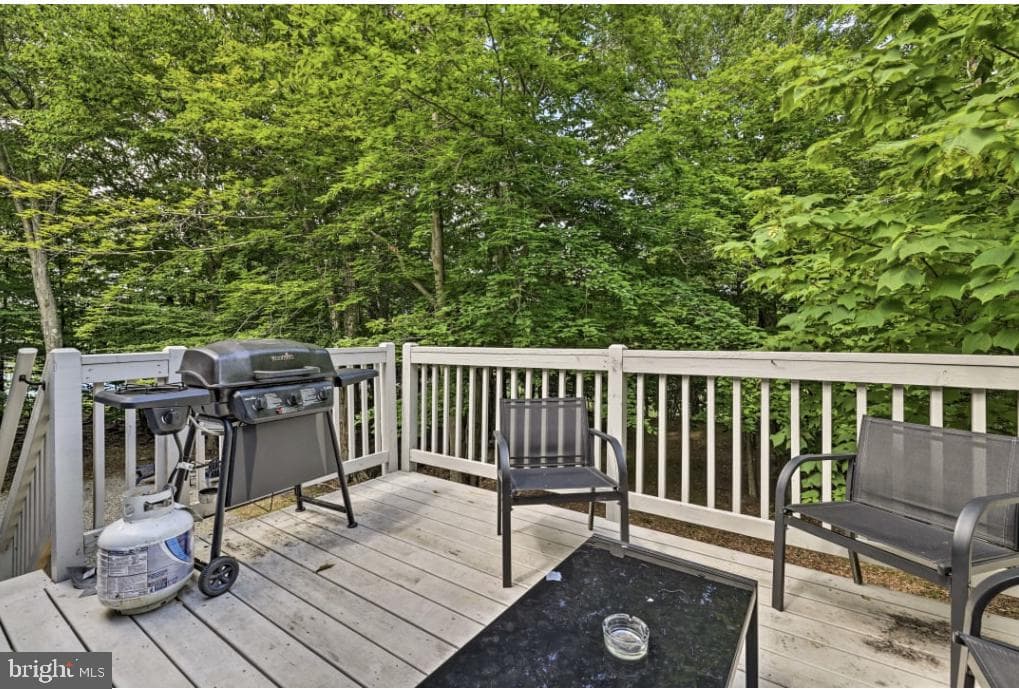 327 Country Place Dr photo 19