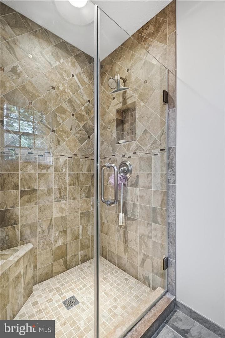 875 Greenview Drive photo 35