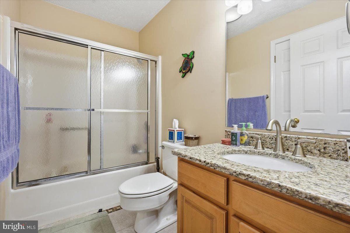 875 Greenview Drive photo 39