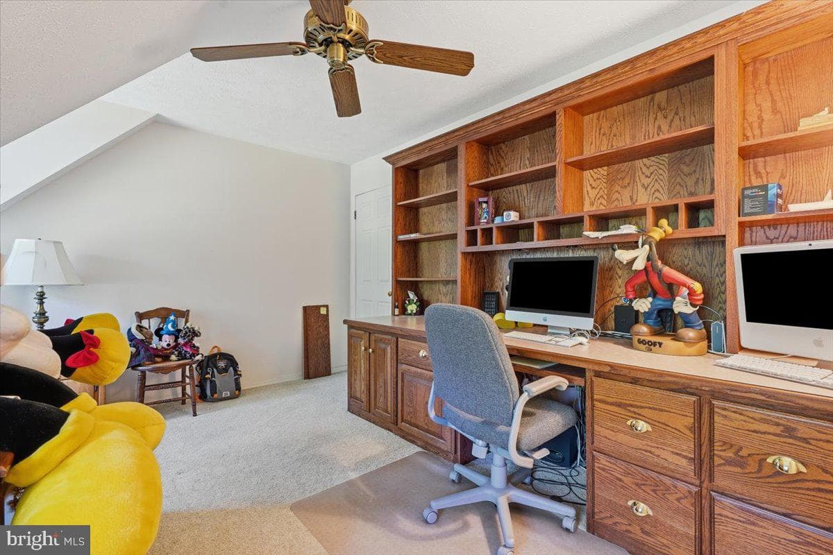 875 Greenview Drive photo 41