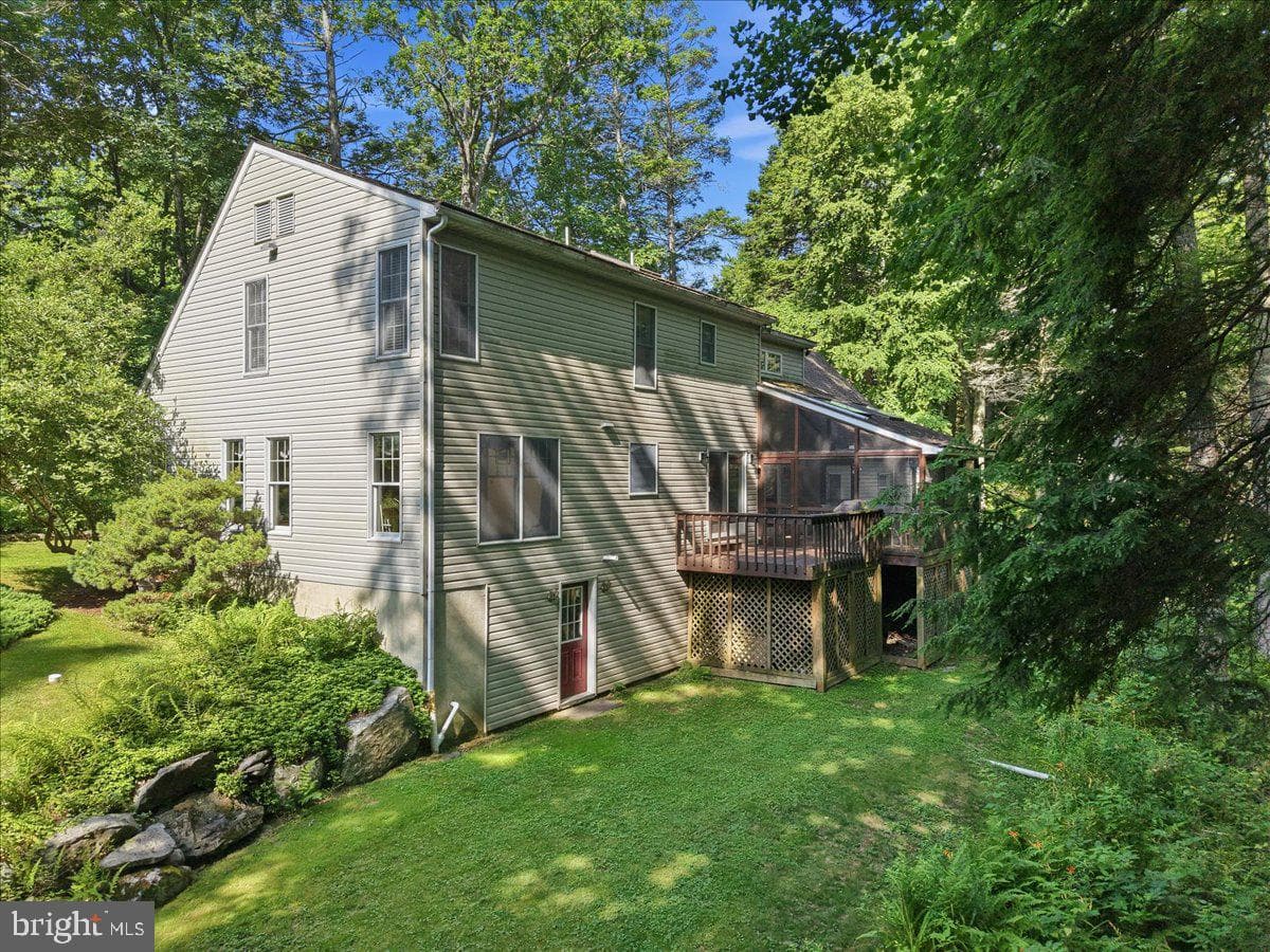 875 Greenview Drive photo 56