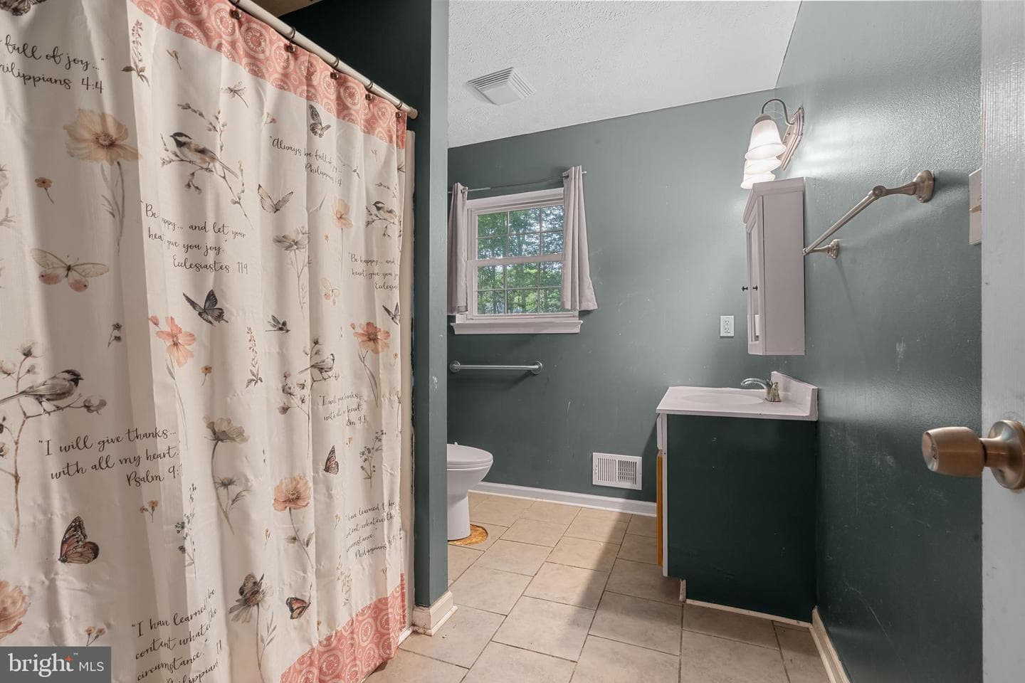 1124 Cambell Way photo 19