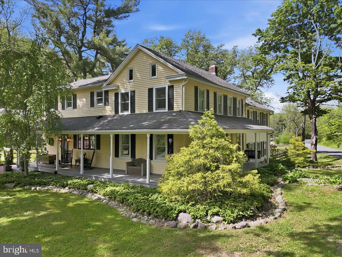 299 Brick Church Road, Saylorsburg