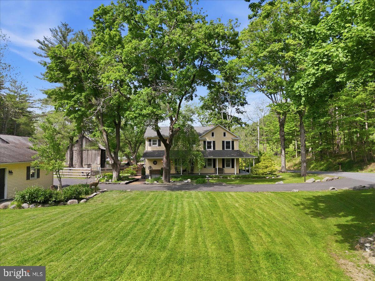 299 Brick Church Road, Saylorsburg