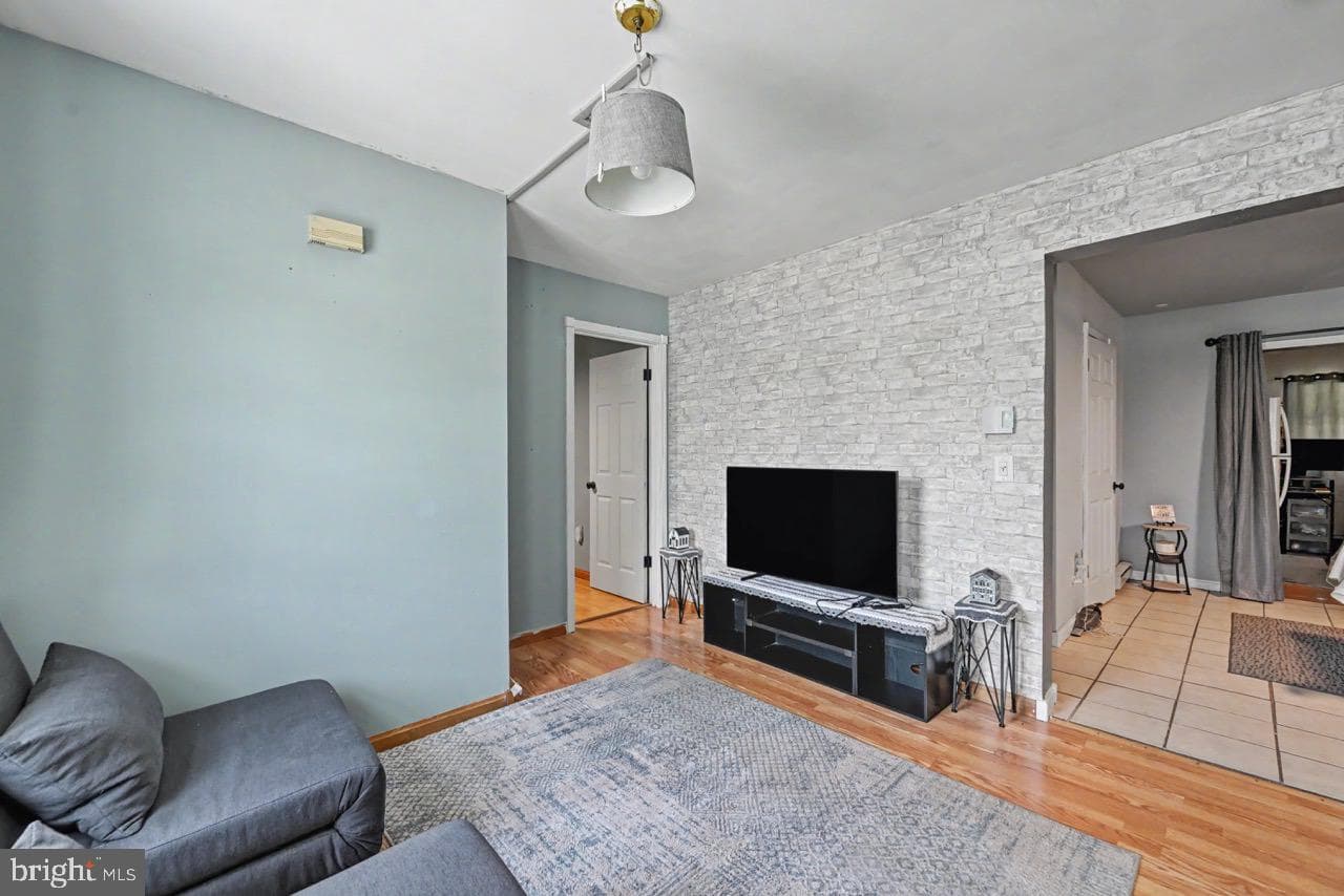 1201 Cambell Way photo 10