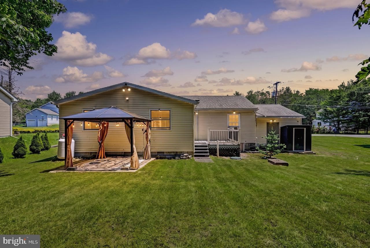 1201 Cambell Way photo 4