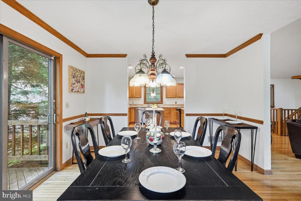 460 Spruce Drive photo 27