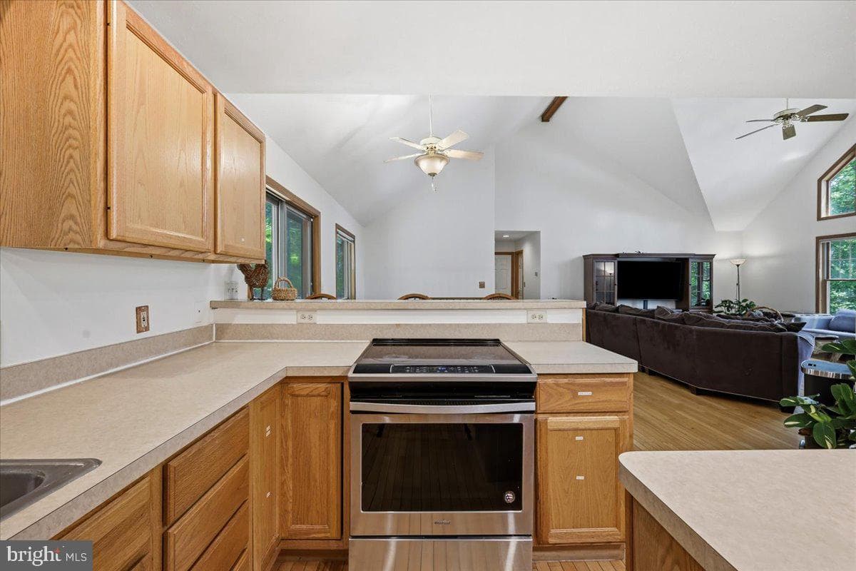 460 Spruce Drive photo 34