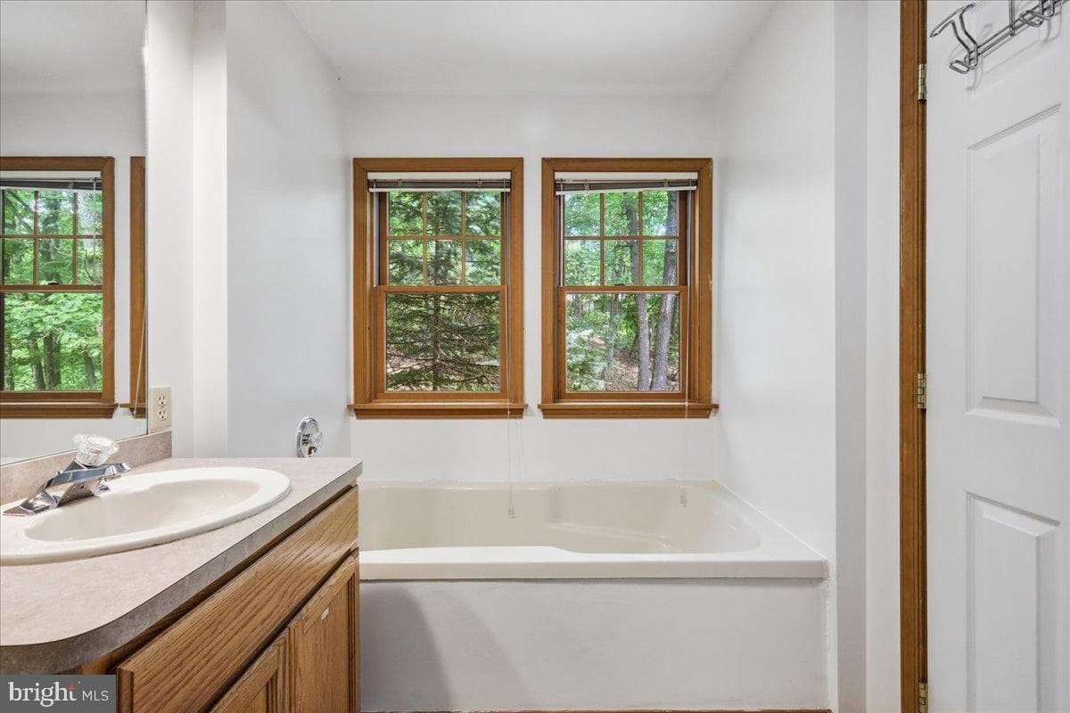 460 Spruce Drive photo 49