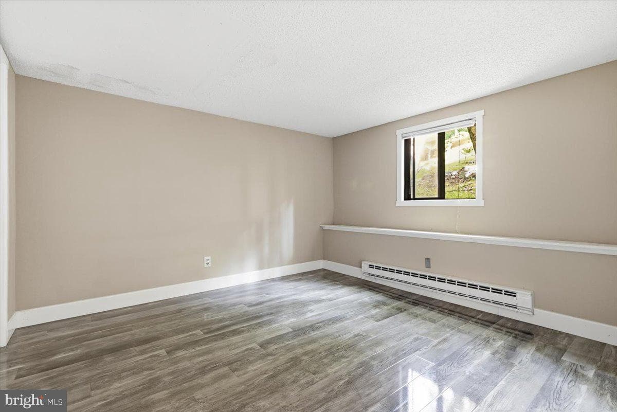 126 Cross Country Lane photo 37