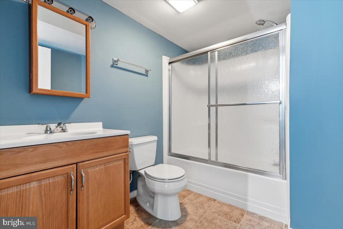 126 Cross Country Lane photo 40