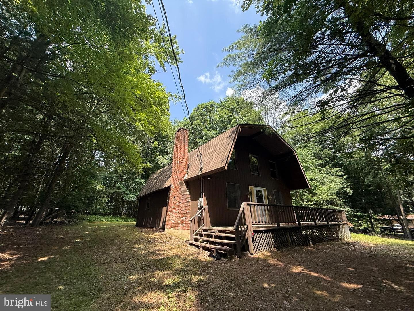 2542 Skyway Drive photo 4