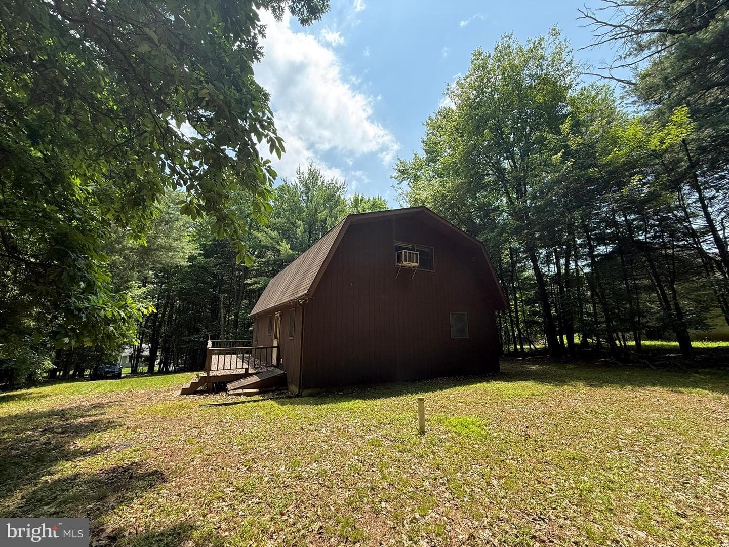 2542 Skyway Drive photo 7