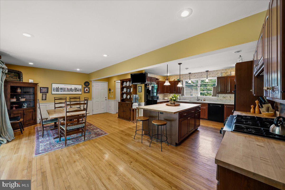 105 Fetherman Road photo 17