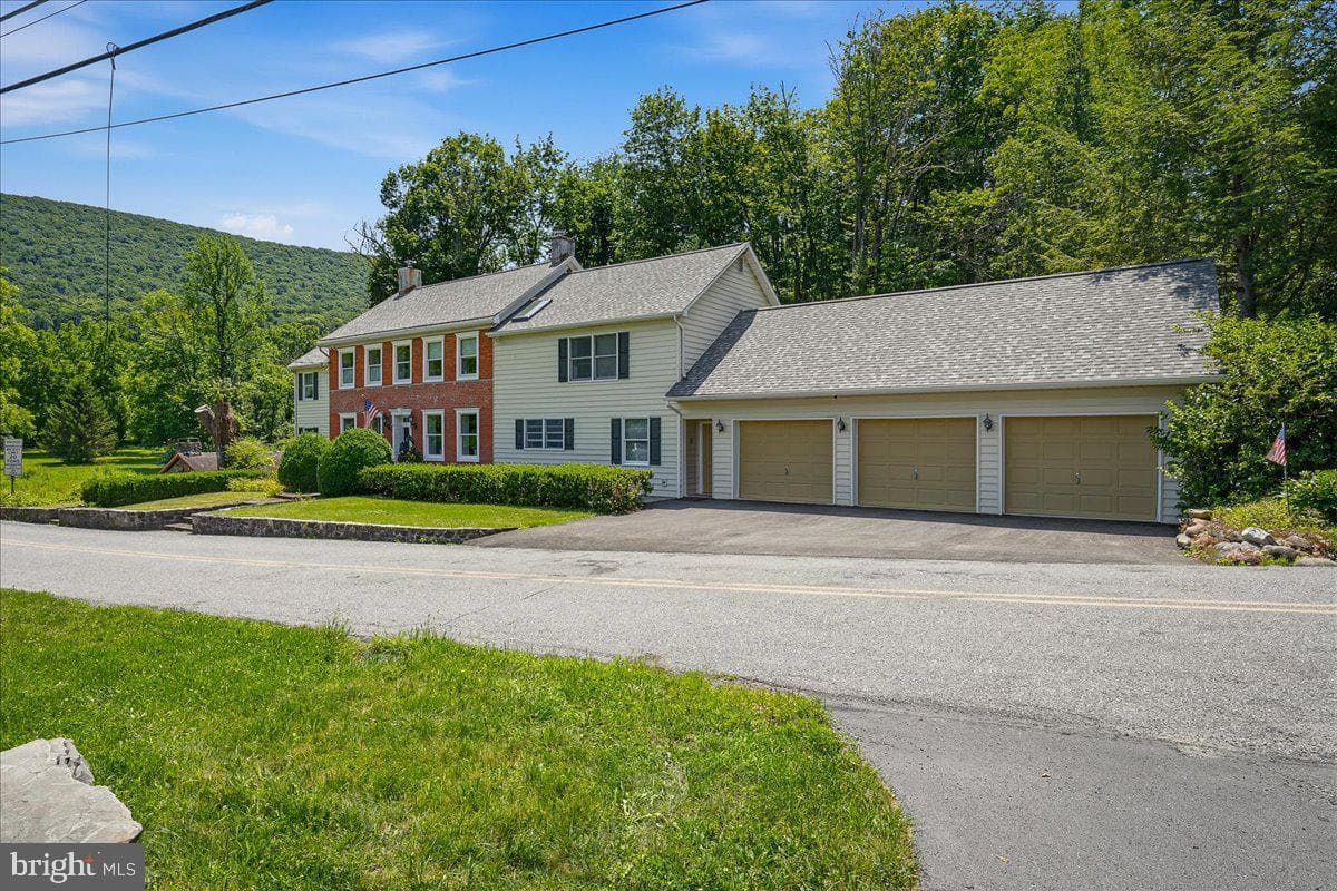 105 Fetherman Road photo 2