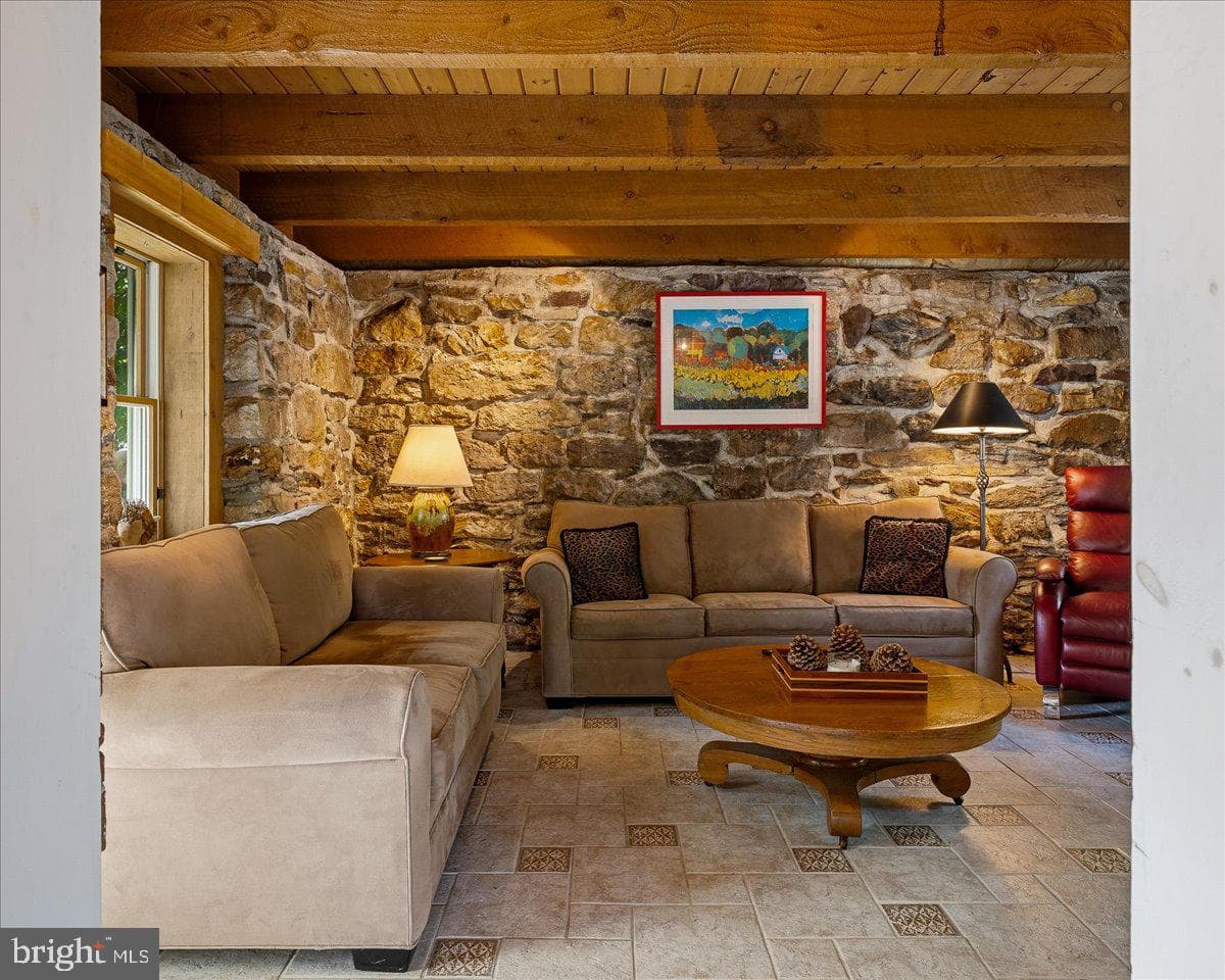 105 Fetherman Road photo 26