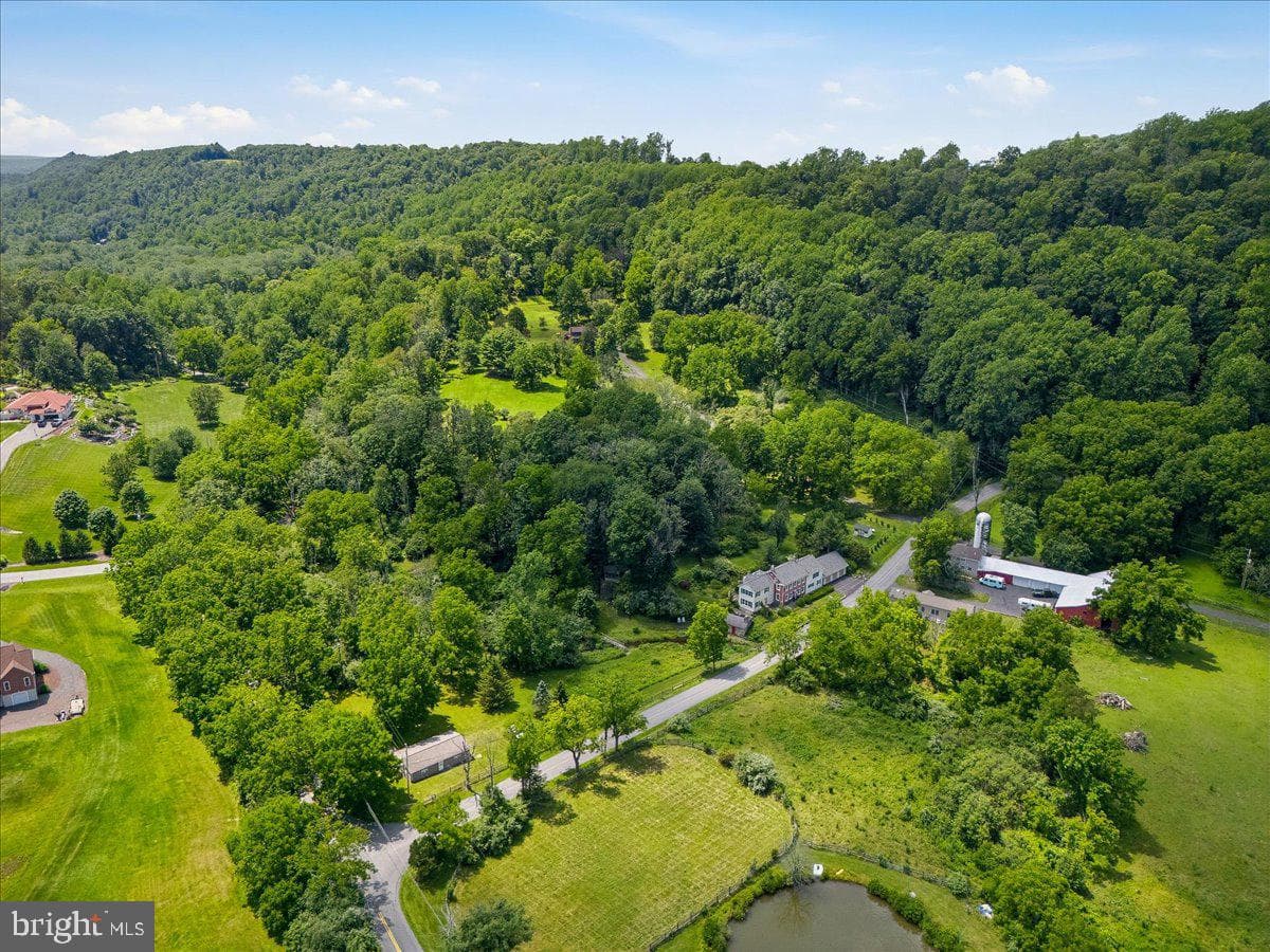 105 Fetherman Road photo 66
