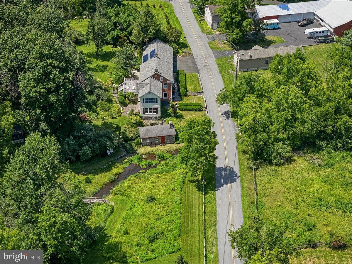 105 Fetherman Road photo 67