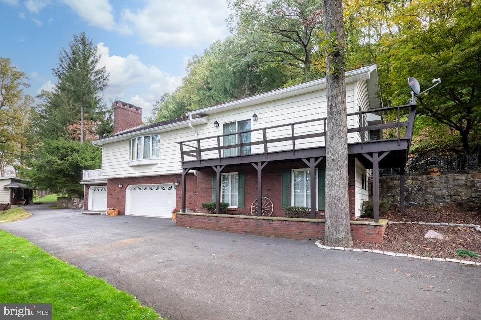 2645 Hidden Lane