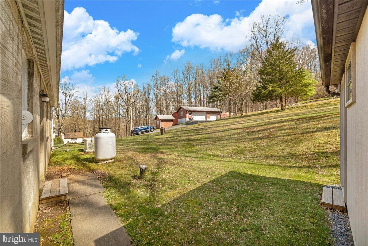 290 Bougher Hill Road photo 10