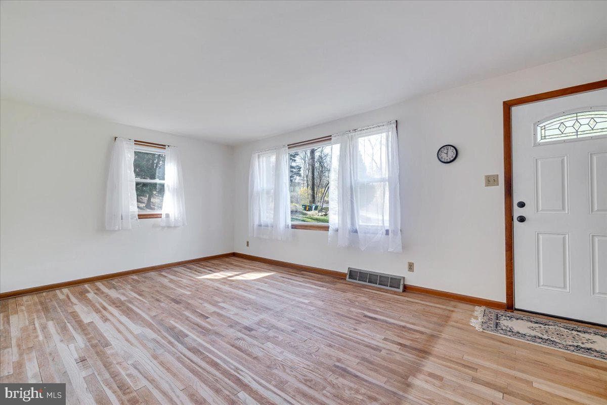 290 Bougher Hill Road photo 15