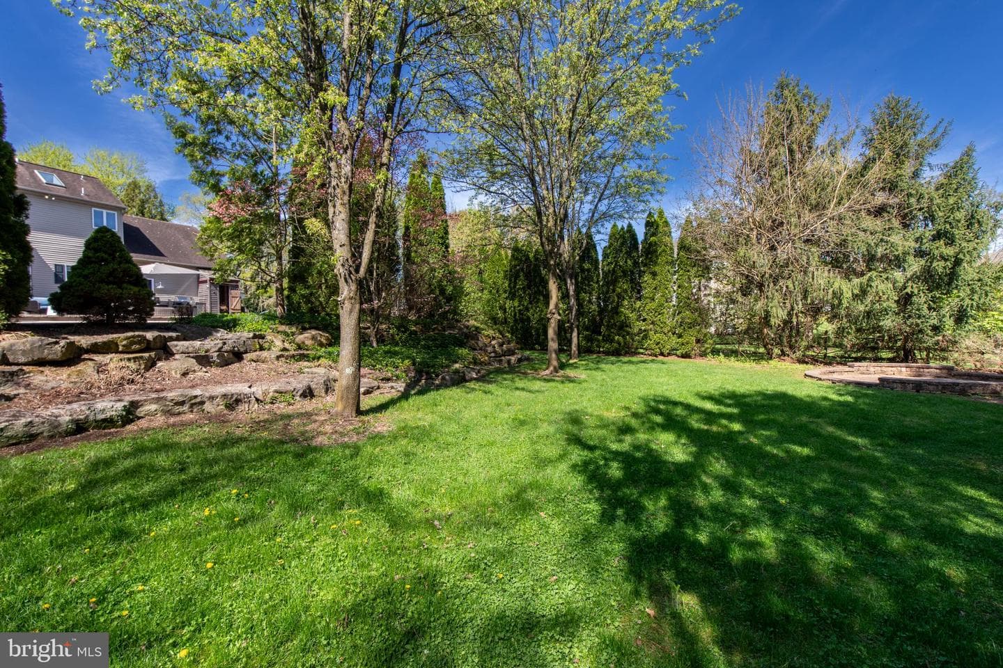 1843 Meadows photo 12