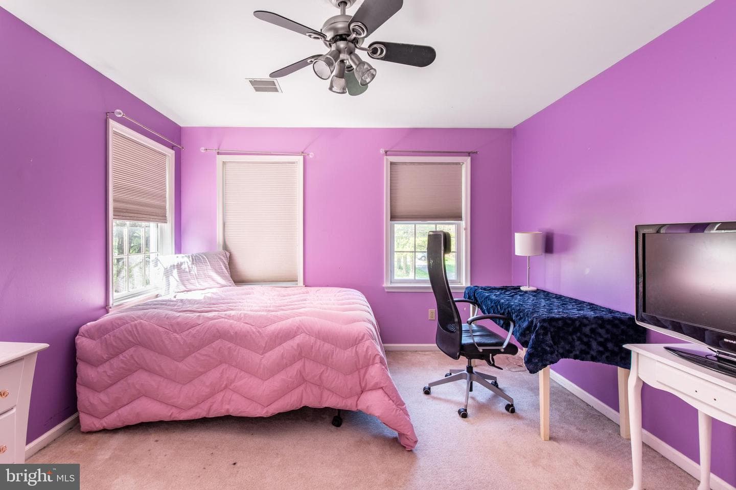 1843 Meadows photo 43
