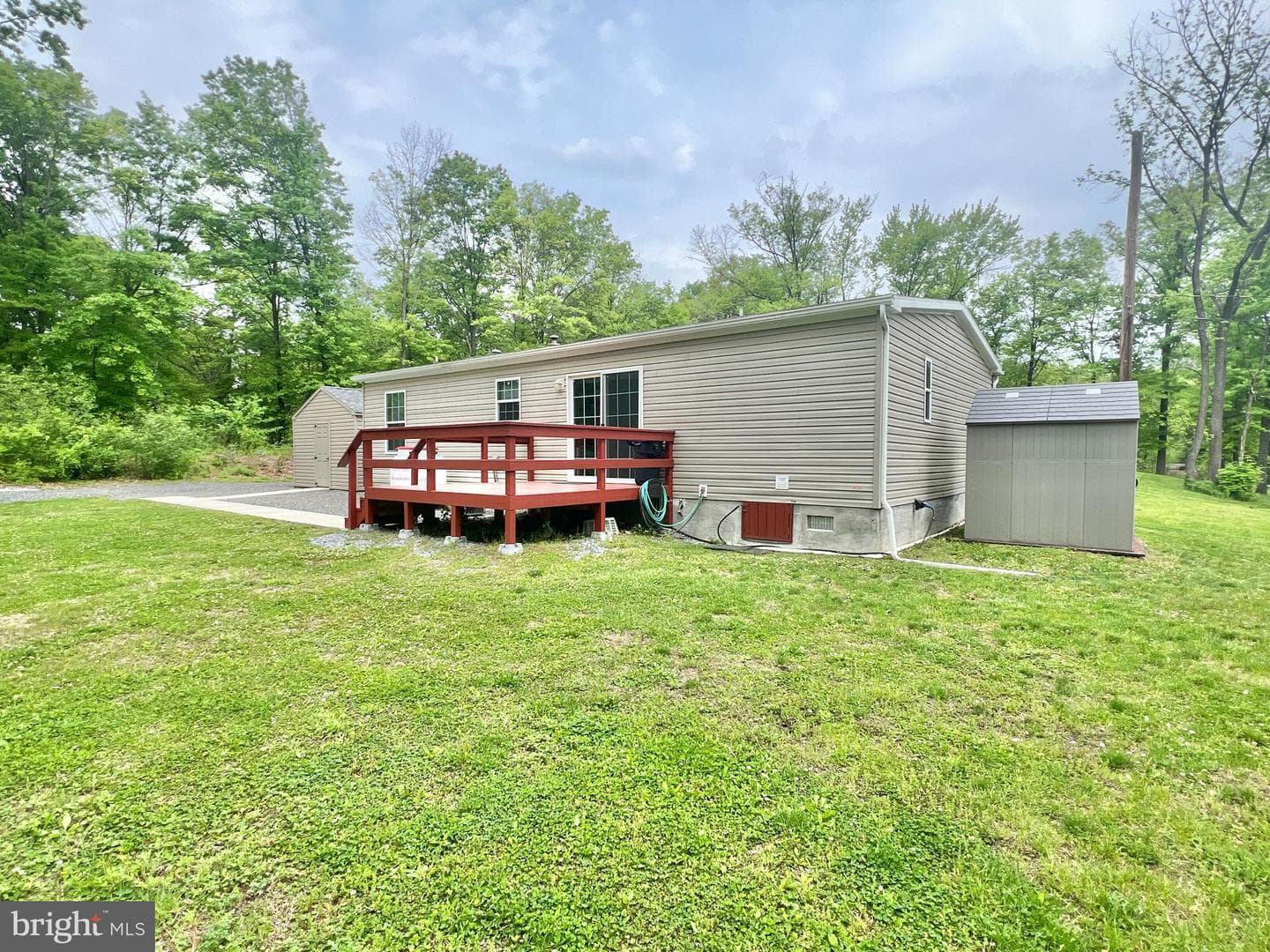 4599 Three Mile Lane photo 6