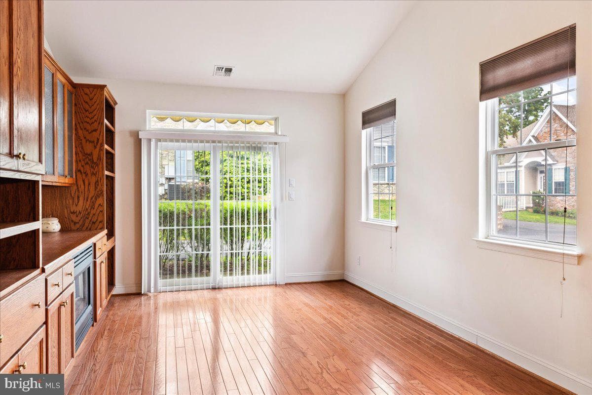 1818 Felicity Lane photo 13