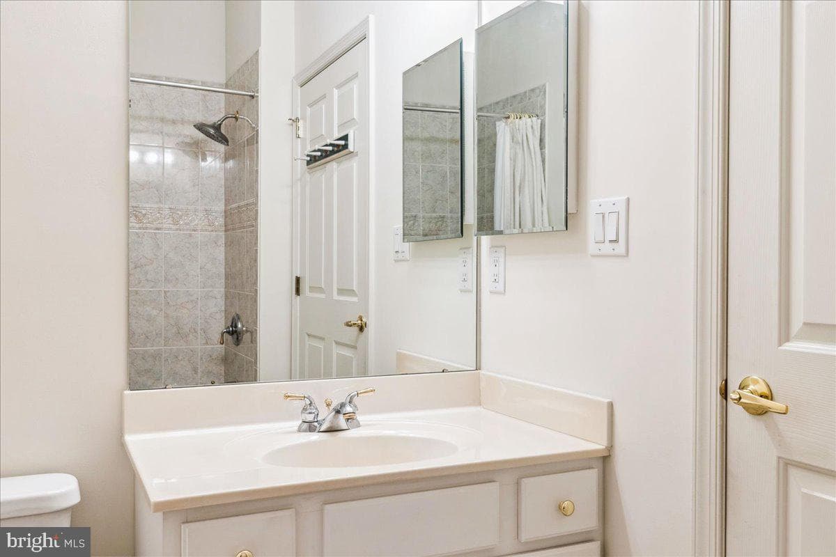 1818 Felicity Lane photo 21