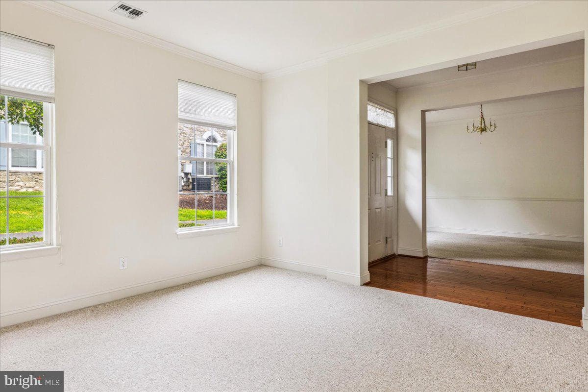 1818 Felicity Lane photo 4