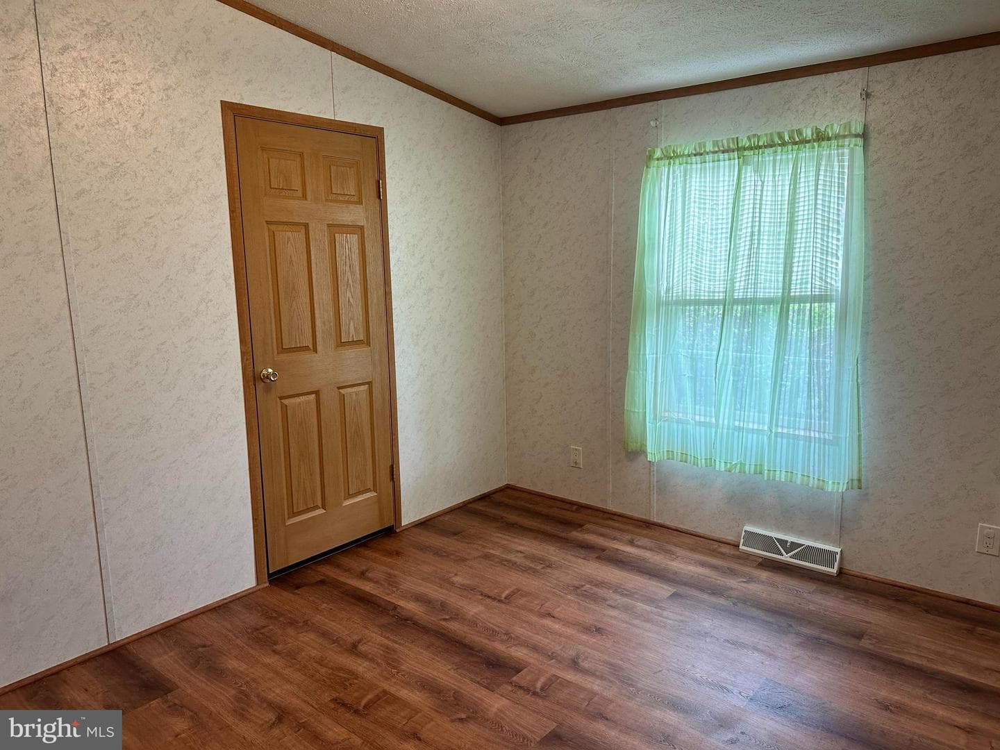 4184 Independence Lane photo 18