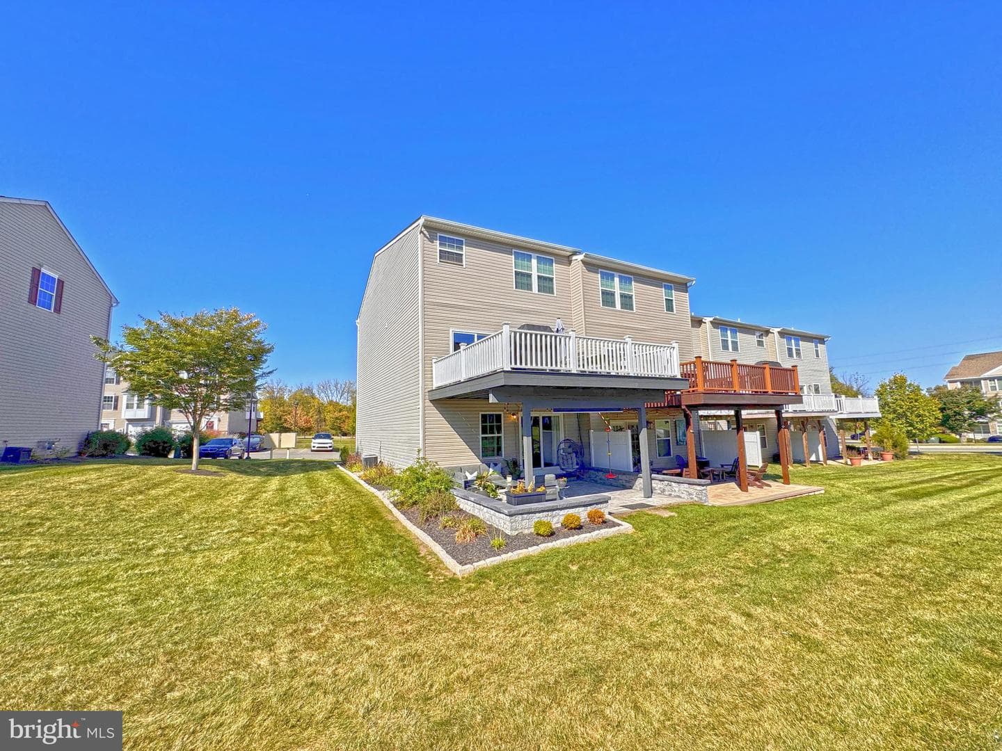 9 Red Rose Lane photo 3