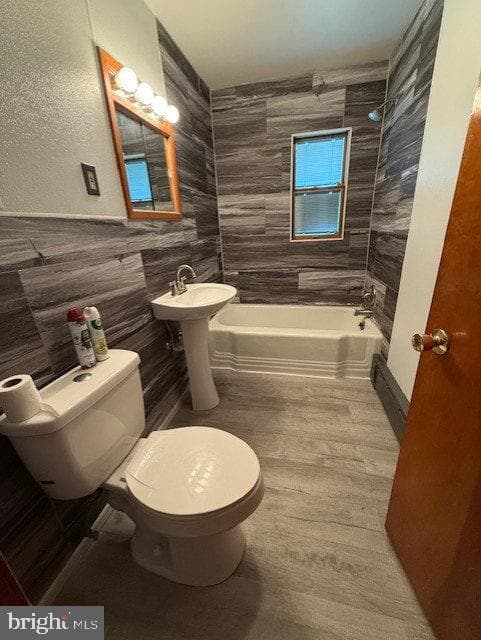 323 Long Lane Road photo 10
