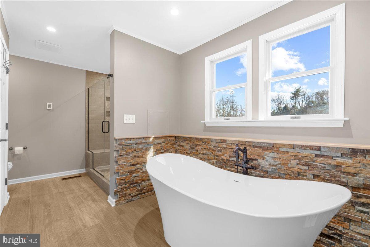 840 Blue Mountain Drive photo 34