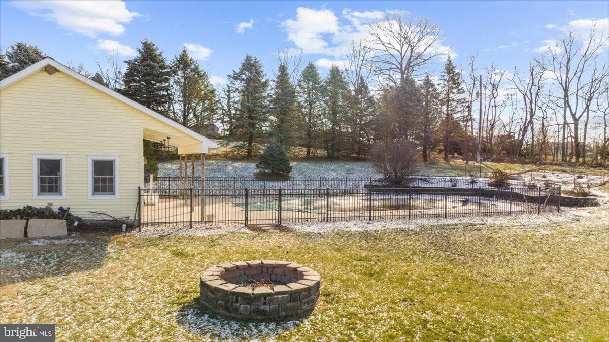 840 Blue Mountain Drive photo 50
