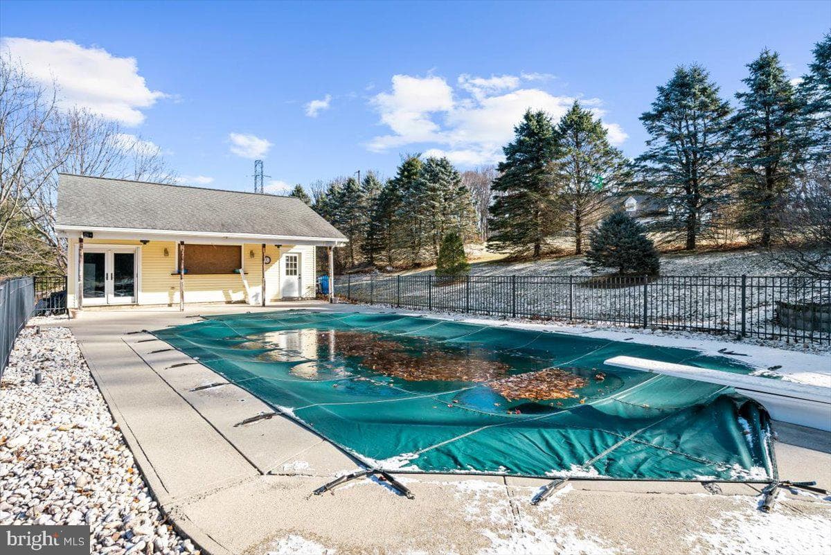 840 Blue Mountain Drive photo 52