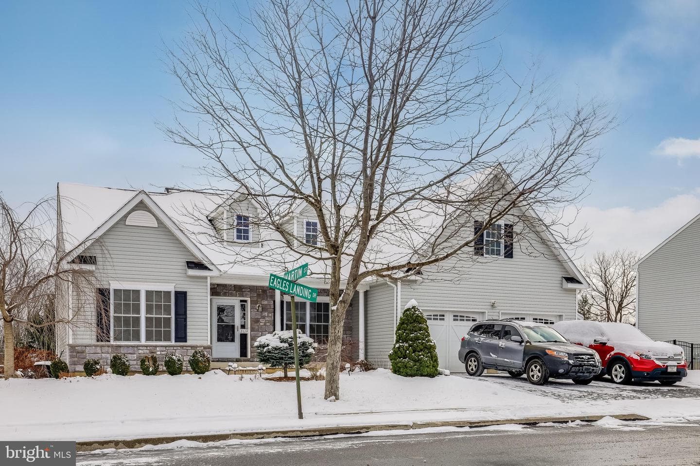 2119 Eagles Landing Drive photo 3