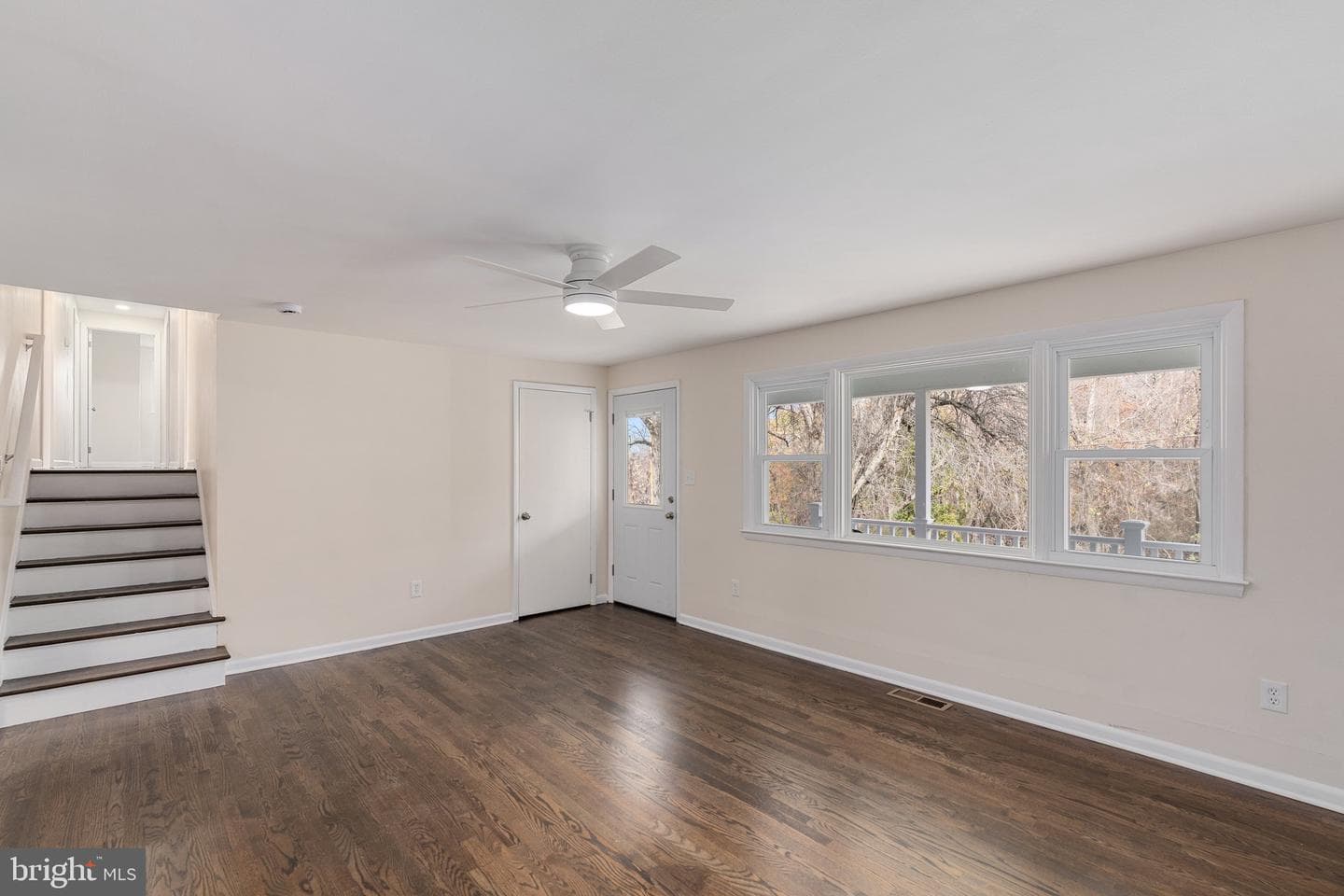 1444 E University Avenue photo 10