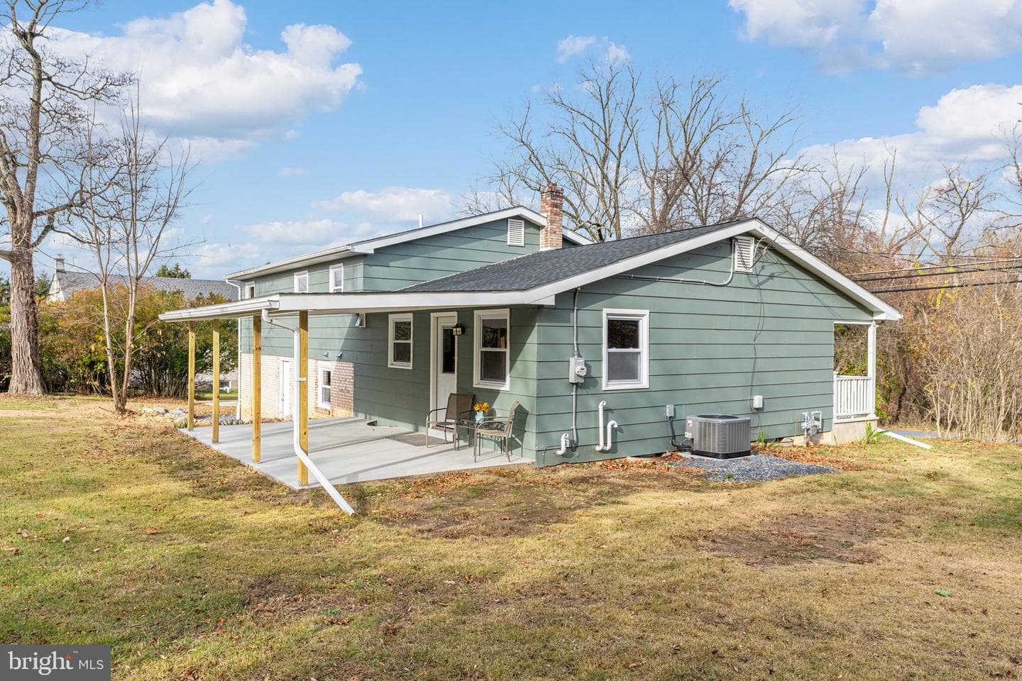 1444 E University Avenue photo 45