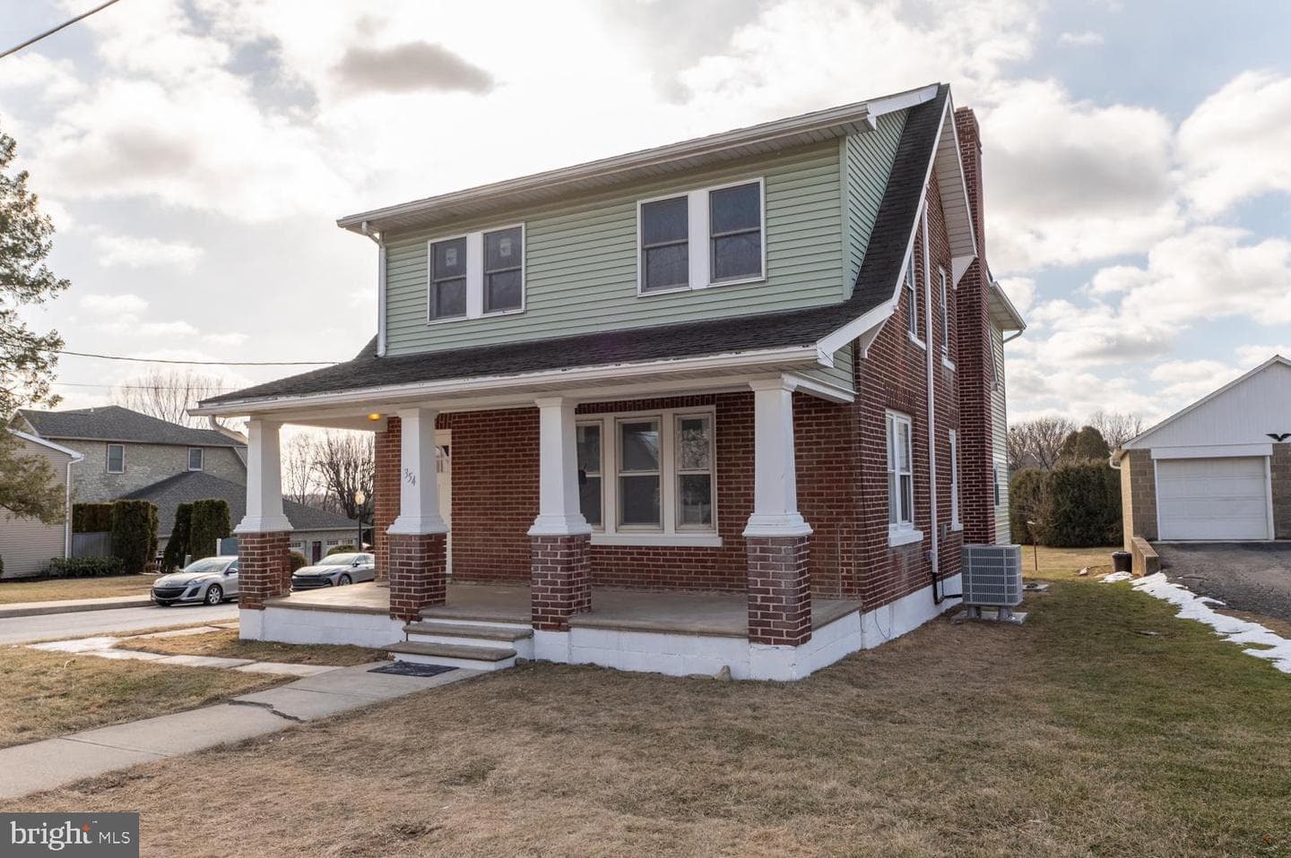 354 E Prospect Street